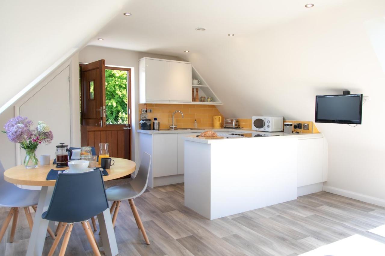 The Roost - A Bird'S Eye View In The Countryside Apartment Cullompton Exterior photo